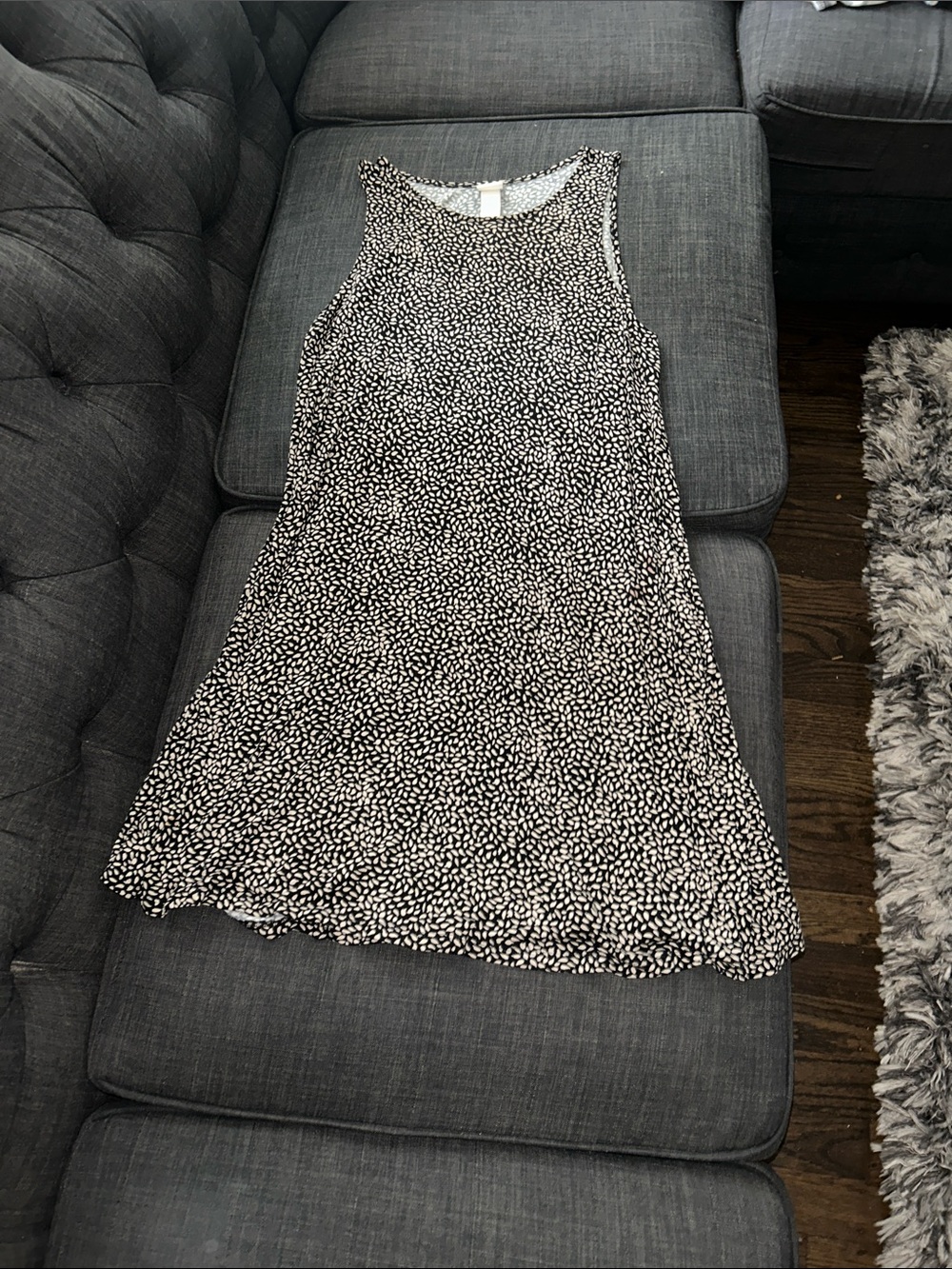 H&M Abstract Animal Print Mini Dress in Black & White Size 8 Like New